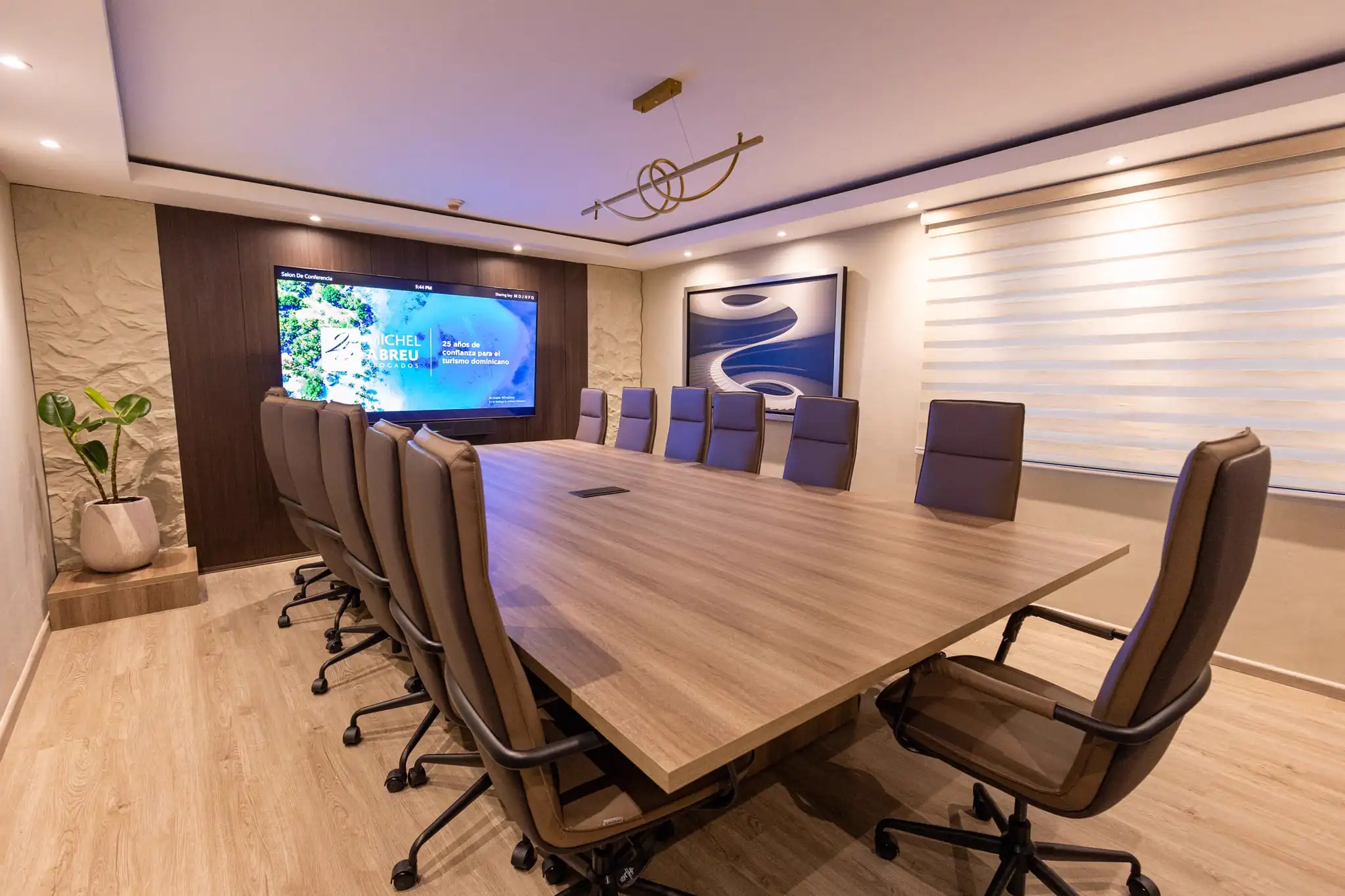 Sala de reuniones de Michel Abreu Abogados